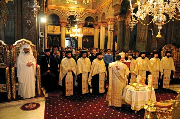 „Prezenţa românilor este o binecuvântare pentru Spania“ 97721