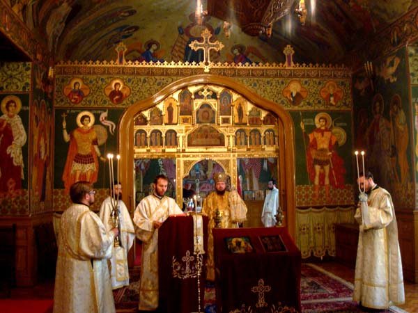 Capela Episcopiei Oradiei, în sărbătoare 97799