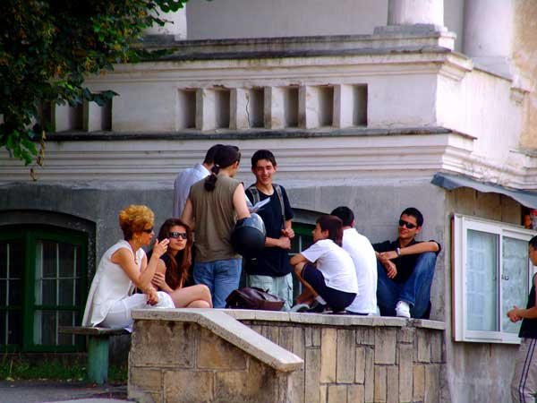 „Adolescenţii îşi iubesc părinţii, dar se şi revoltă împotriva lor“ 97847