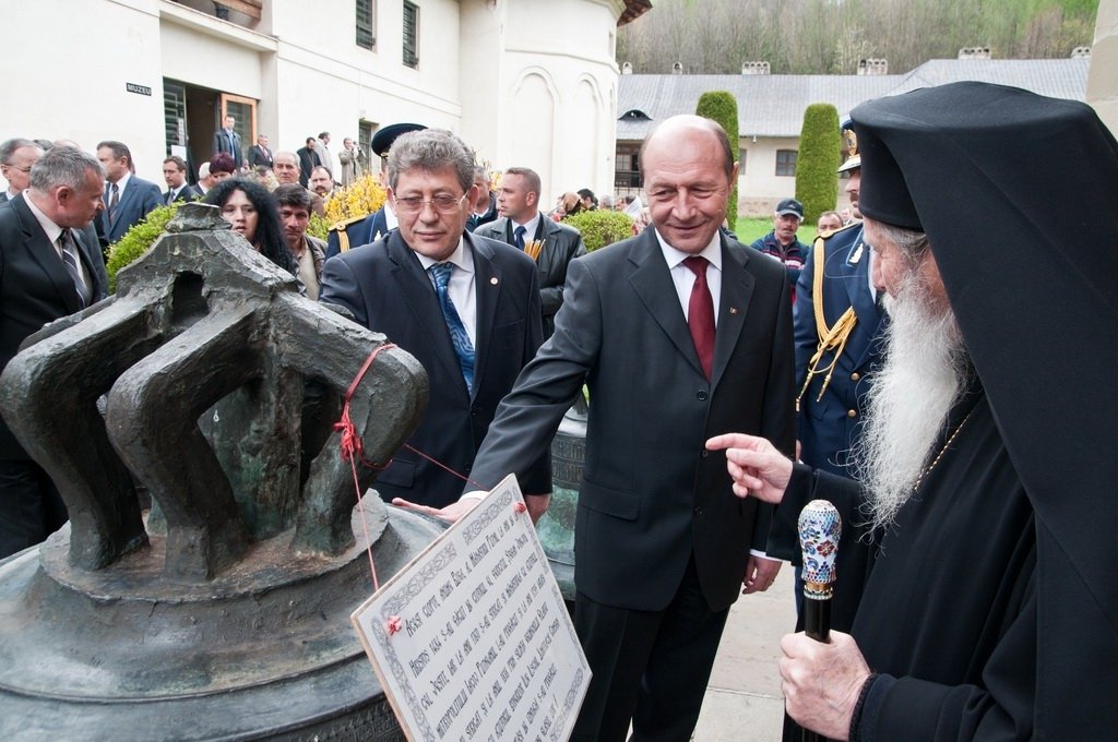 Vizită oficială a preşedinţilor României şi Republicii Moldova la Putna şi Iaşi 305642