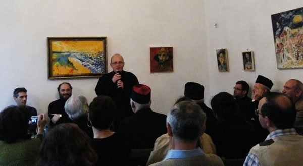 Cartea „Înţelesuri ortodoxe”, în sprijinul pastoraţiei urbane 97912