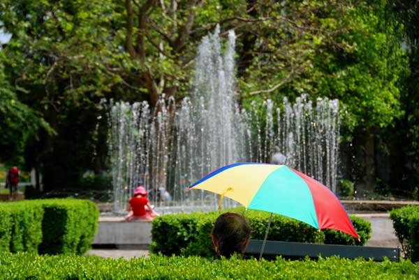 Consultaţii gratuite pentru depistarea melanomului 97987