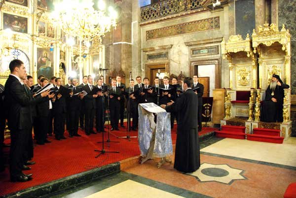 Concertul „Să mulţumim Domnului“ a deschis inimile spre Pogorârea Sfântului Duh 98248