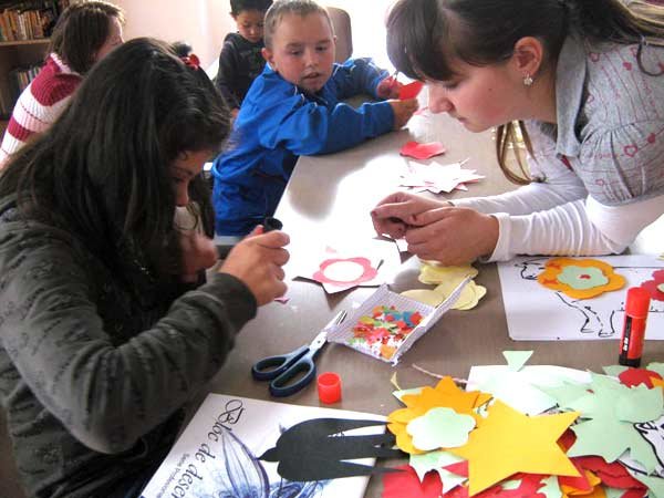 „Să învăţăm jucându-ne“, proiect social al Arhiepiscopiei Sibiului 98296