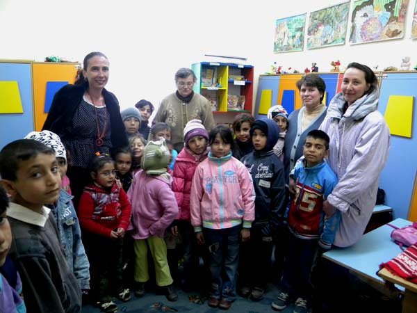 Alfabetizare şi sprijin pentru copiii rromi din Lipovu 98356