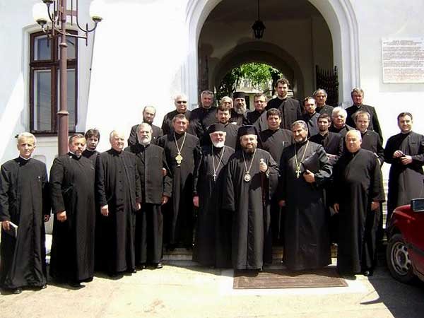 Conferinţă preoţească la Brad 98371