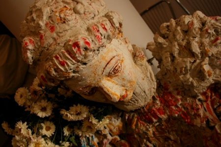 Sfinţii şi îngerii din grădina Silviei Radu 98360