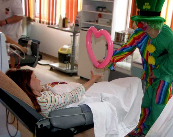 1 Iunie - sărbătoare cu tradiţie la Antibiotice 98406