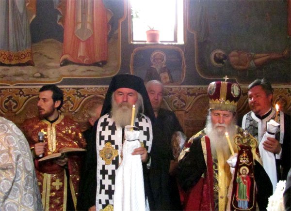 „Părintele Viorel Mihoc a fost un om al rugăciunii şi al faptelor bune“ 98394