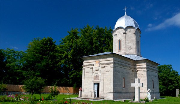 Itinerar de suflet prin locuri buzoiene 98421