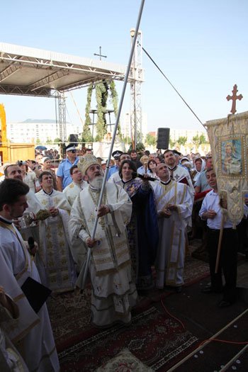 Capela din cartierul braşovean Uzina 2 a fost sfinţită 98628