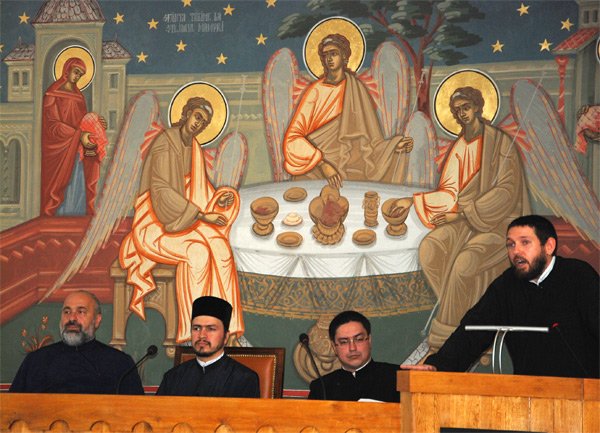 Dezbatere despre viaţa şi activitatea Sfântului Apostol Pavel în Protoieria III 98691