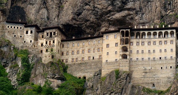 Liturghie la Mănăstirea Maicii Domnului Soumela, de ziua ei 98715