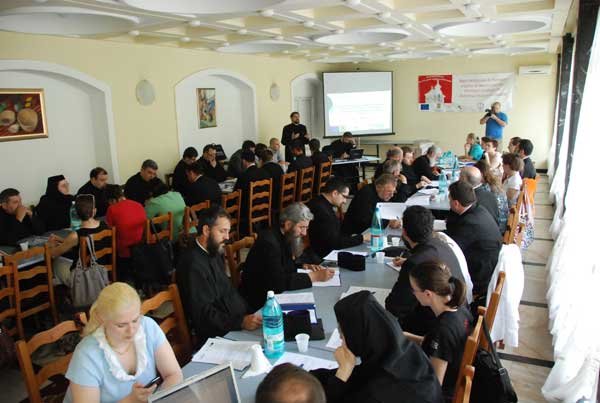 Proiect pentru incluziunea socială lansat la Iaşi 98745