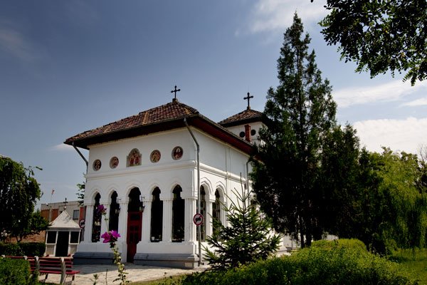 Lăcaşul înzestrat cu danii de Mihai Viteazul 98811