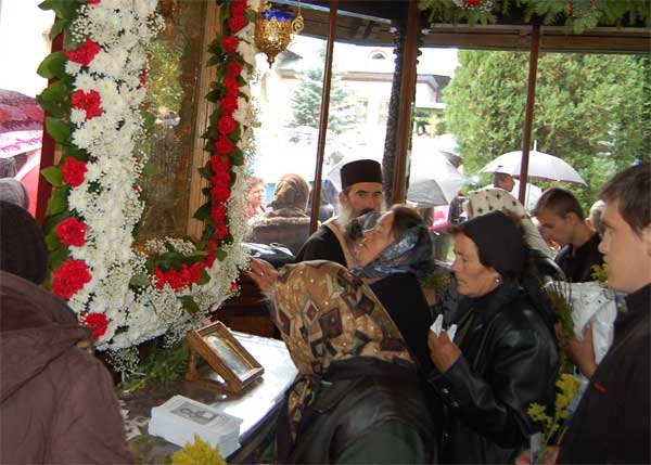 Pelerinaj impresionant în cinstea Sfântului Ioan cel Nou de la Suceava 98804