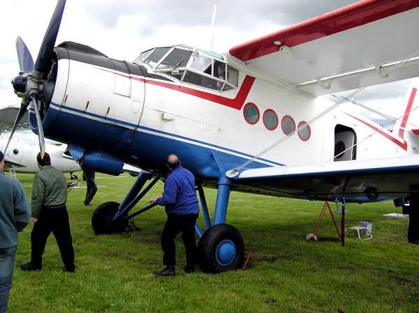 12 morţi în catastrofa aviatică de la Tuzla 98998