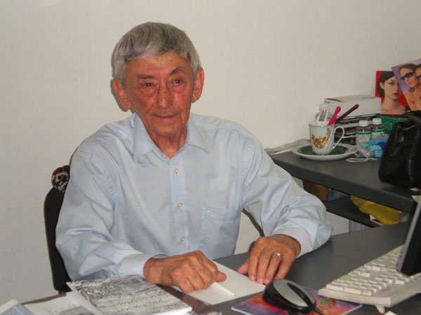 Hora românească din Himalaya 98991