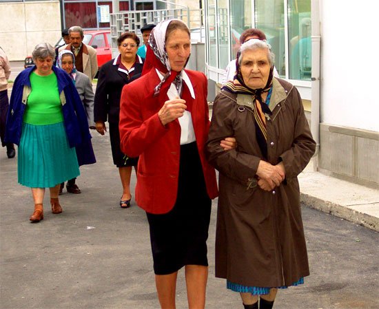 Vârsta de pensionare trebuie să crească 98999