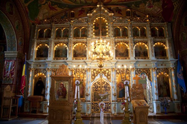 Icoana unică a Cuvioasei Parascheva din Ţinutul Bârsei 99079