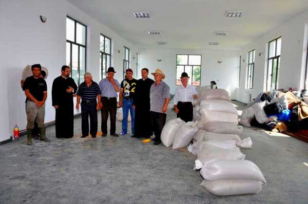 Episcopia Giurgiului, alături de sinistraţi 99086