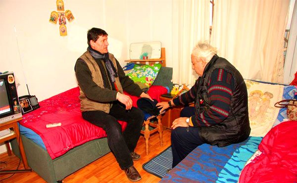 Un leac pentru bătrânii singuri 99084