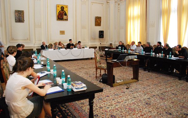 Fenomenul migraţiei, justiţie socială şi coabitare 99104