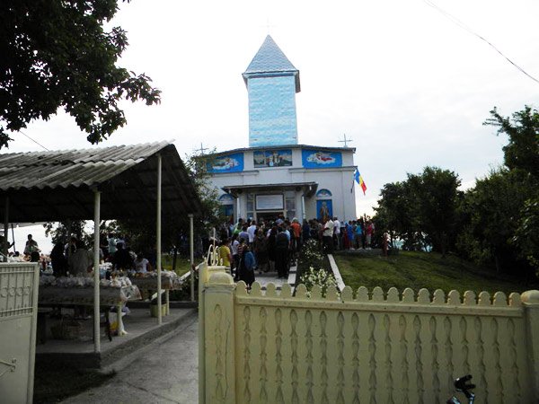 Resfinţirea bisericii din Aninoasa 99108