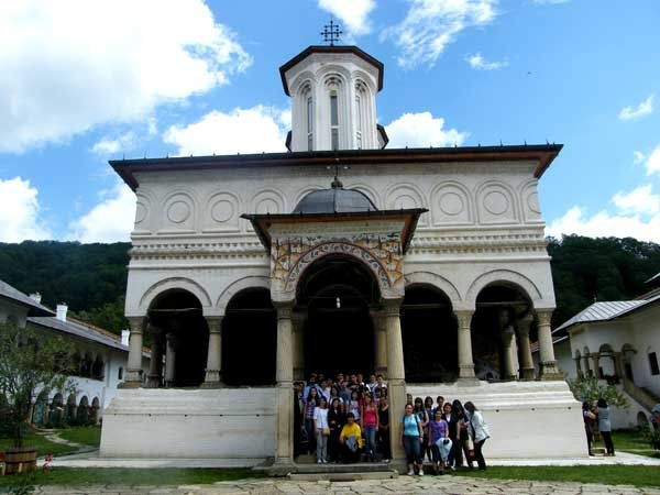 Adolescenţii, în tabără la Tismana 99132