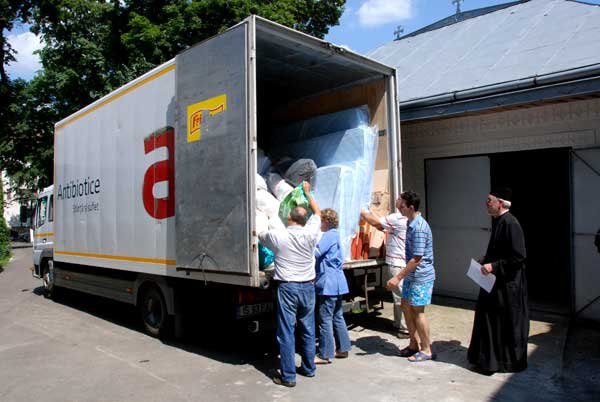 Protopopiatul Iaşi 1, în sprijinul sinistraţiilor din Dorohoi 99164