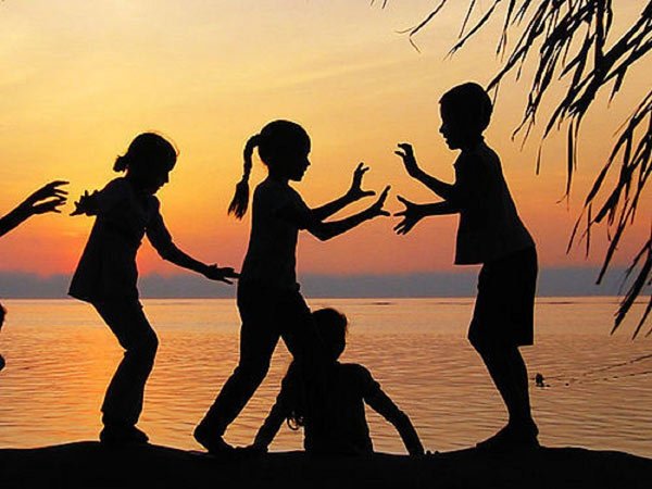 Universul vieţii omeneşti 99173