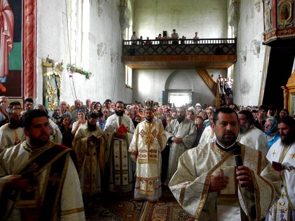 Hramul Mănăstirii Floreşti din judeţul Vaslui 99242