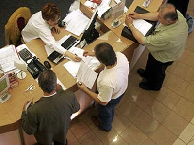 Rezultatele testului de rezistenţă au redresat uşor leul românesc 99317