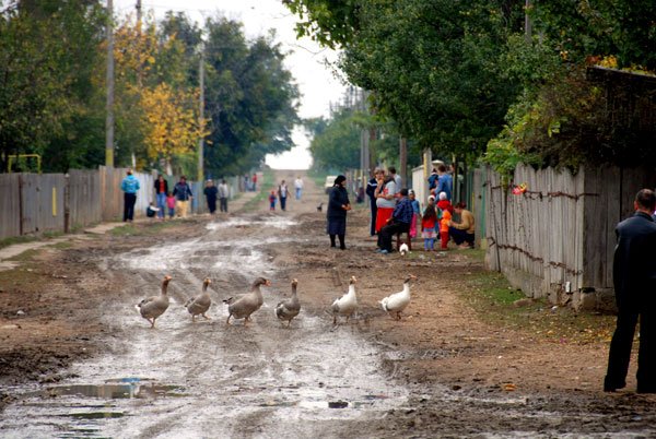 Bogăţia şi sărăcia, „două ispite periculoase“ 99378