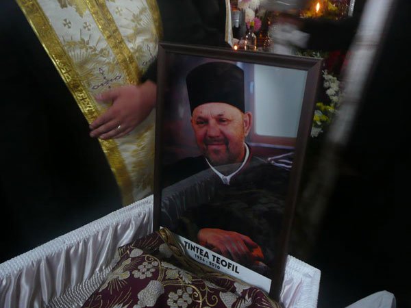 „In memoriam“: părintele Teofil Ţintea 99387