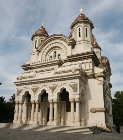 Activităţi liturgice în Postul Maicii Domnului 99445