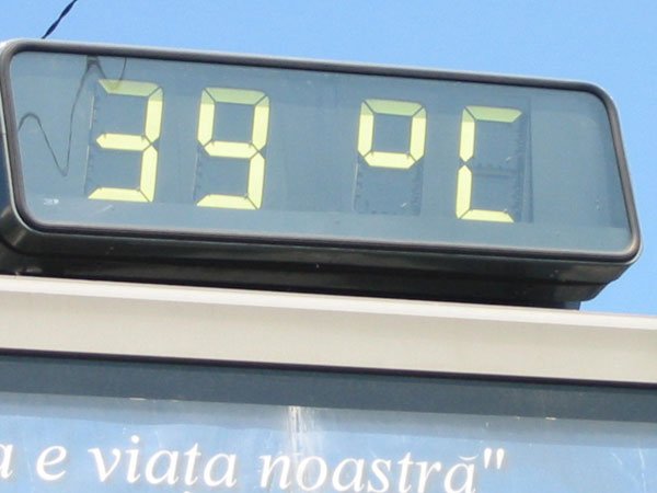 Ultravioletele, un pericol pentru sănătatea pielii 99448