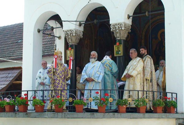 Schimbarea la Faţă, la Hodoş - Bodrog 99552