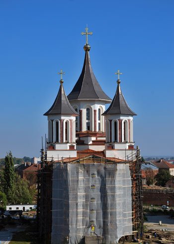 Lucrări la jertfelnicul românesc din Oradea 99571