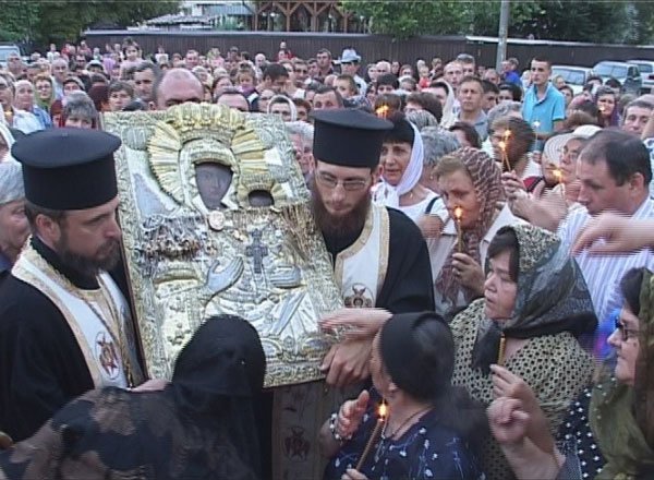 Icoana Maicii Domnului de la Giurgeni, spre închinare la Vaslui 99587