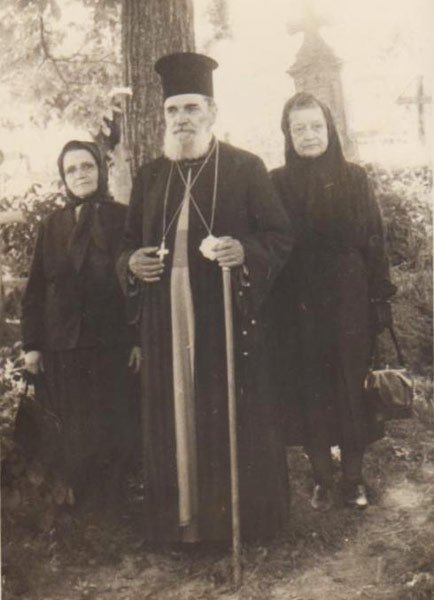 Suferinţa episcopului Policarp al Americii 99575