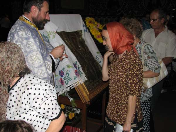 Pelerinaj la parohiile din judeţul Galaţi 99614