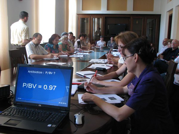 „Şcoala de vară a+”, parteneriat între mediul de afaceri şi mediul universitar 99622