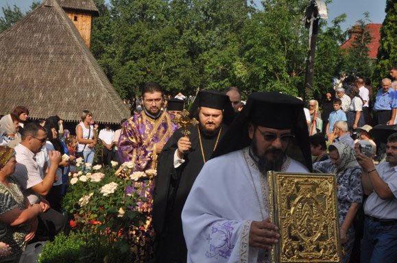 Hram la Mănăstirea „Strâmba“ 99685