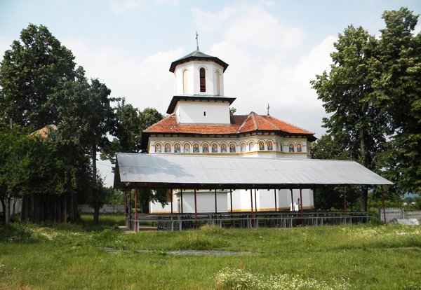 La Parohia gorjeană Urdari 99754