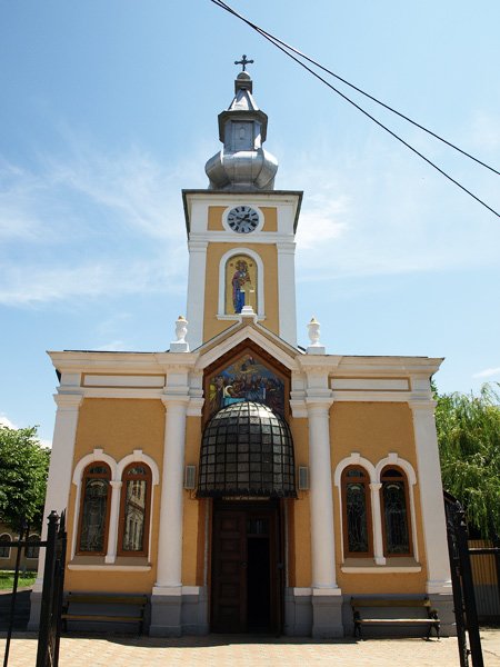 „Maioreasa“, regina bisericilor severinene 99753