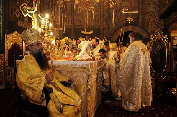 Duminica migranţilor la Catedrala patriarhală 99792