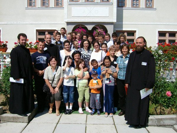 Pictură pe sticlă şi acţiuni de ecologizare 99856