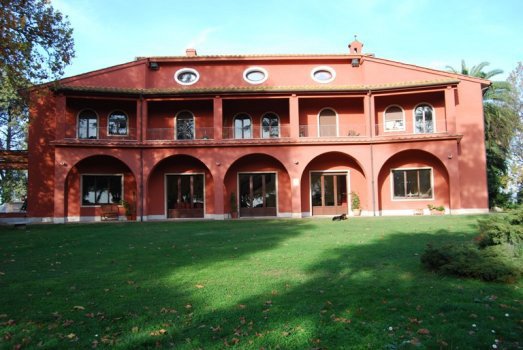 Prima ediţie a „Colocviilor Dionisiane“, în Italia 99891