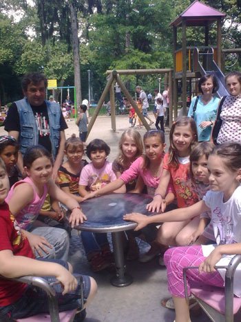 „Fiecare copil merită o excursie“ 99922